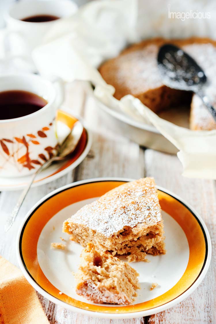 This Pumpkin Spice Vegan Cake is soft and pillowy, delicate and wonderfully spiced, no-one would ever guess that it is vegan | Imagelicious