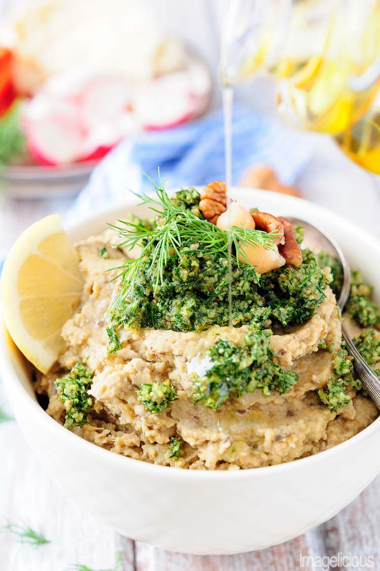 Vegan Chickpea and Eggplant Dip with Dill Pesto is full of bright and bold flavours, yet easy to make and very healthy. It's vegan and gluten-free and will satisfy even the pickiest eaters. Perfect appetizer or snack | Imagelicious