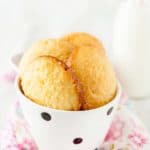 These Soft Almond Cookies are soft and reminiscent of bite size little almond cakes - delicious and delicate! Perfect to end a romantic dinner or start a day with a cup of coffee | Imagelicious