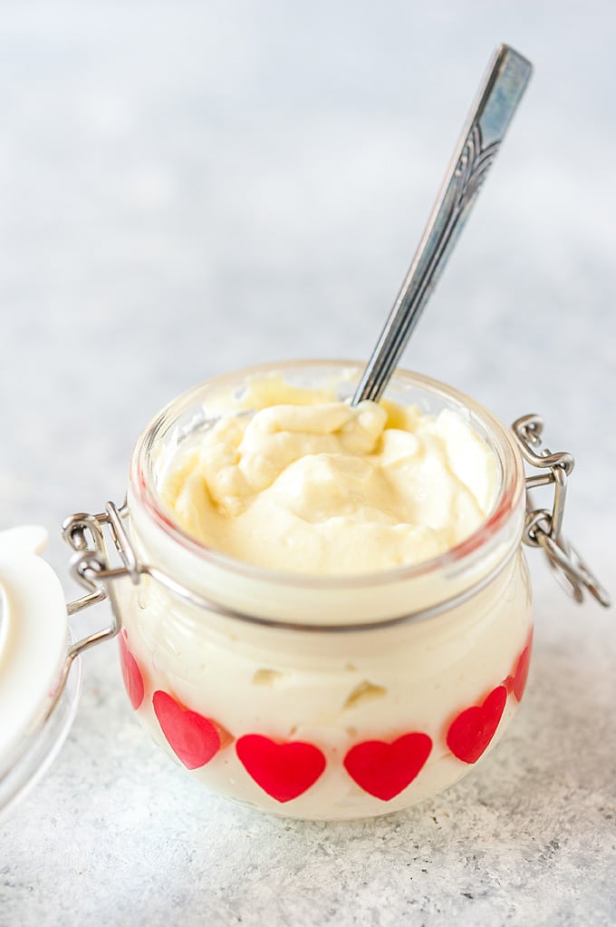 Jar filled with Mayonnaise without Eggs.